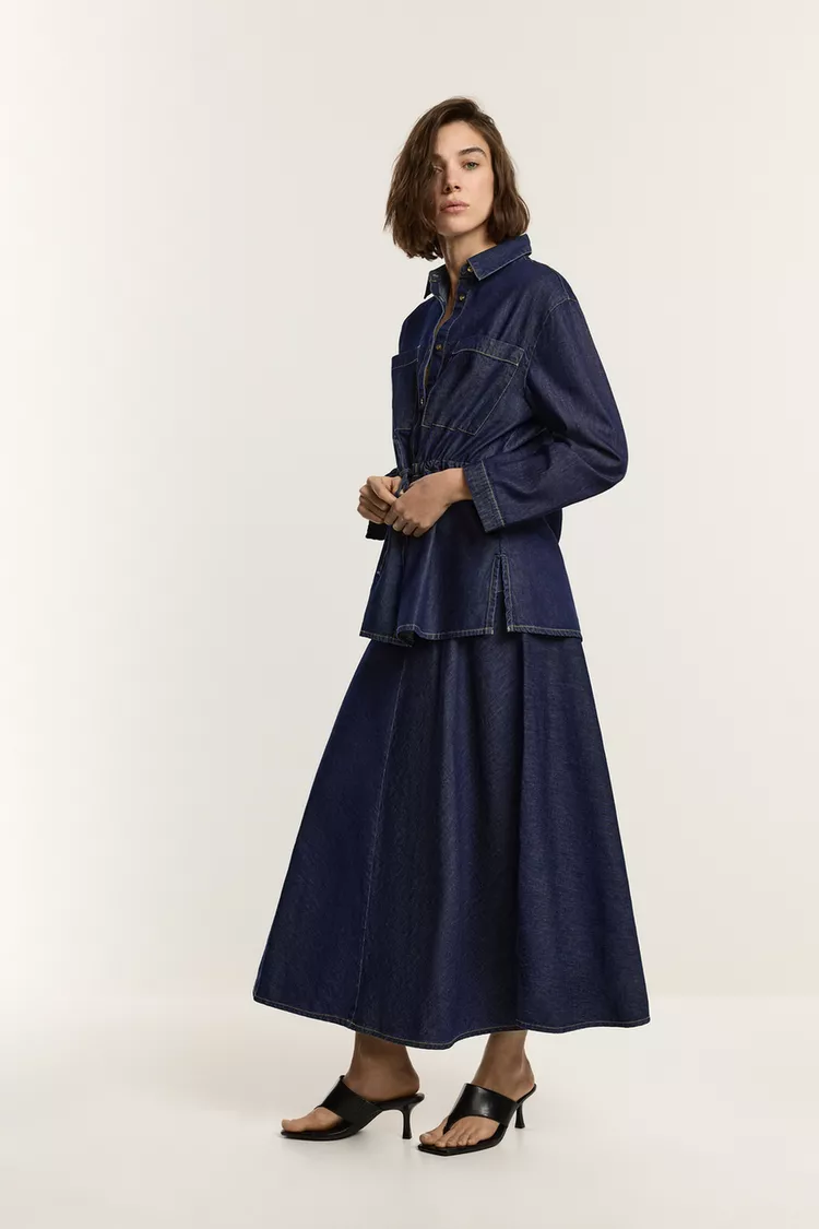 Falda midi denim ligero